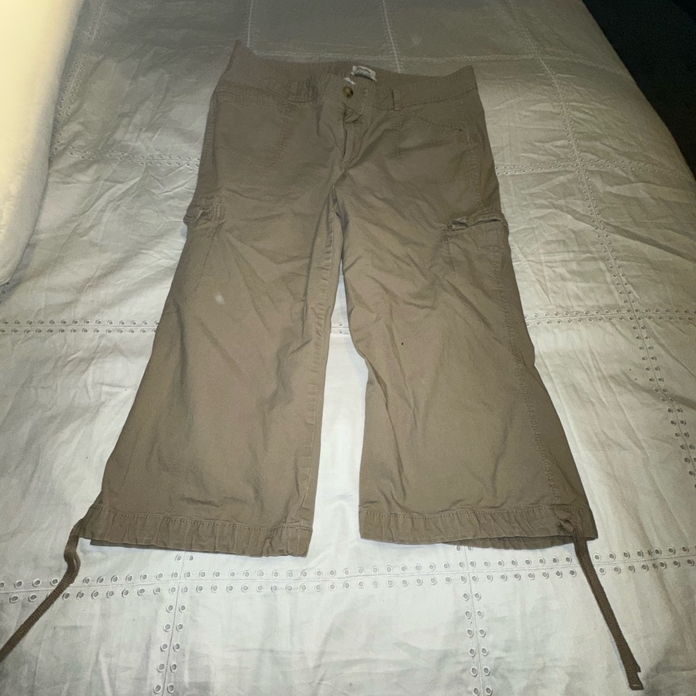 Size 14 Cropped Dockers Curvy Fit Pants - Beige. MUST BE BUNDLED